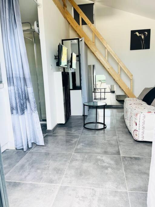 Joli Petit Studio Cosy Μαρινιάν Εξωτερικό φωτογραφία